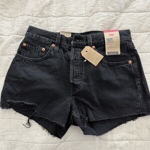 NWT Levi 501 shorts